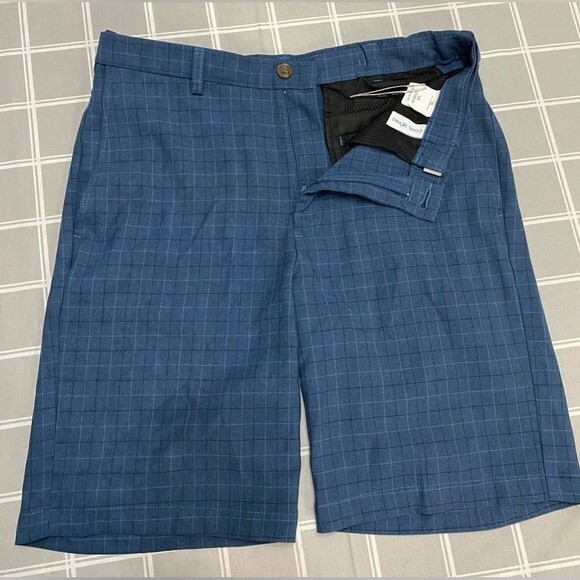 Haggar Cool 18 Pro Men’s Size 32 Expandable Waist Navy Plaid Performance Shorts - Picture 3 of 10